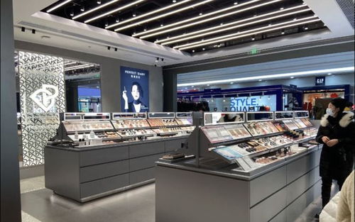 財報卸妝后，美妝第一股光環褪去 技術開發投入難阻業績虧損與市值蒸發