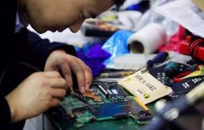 計算機軟硬件全方位服務指南 故障維修、系統重裝與電腦改裝
